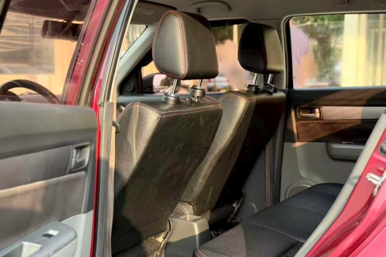 Used Suzuki Swift 2013 1.5L Automatic 20th Anniversary Limited Edition Interior 3