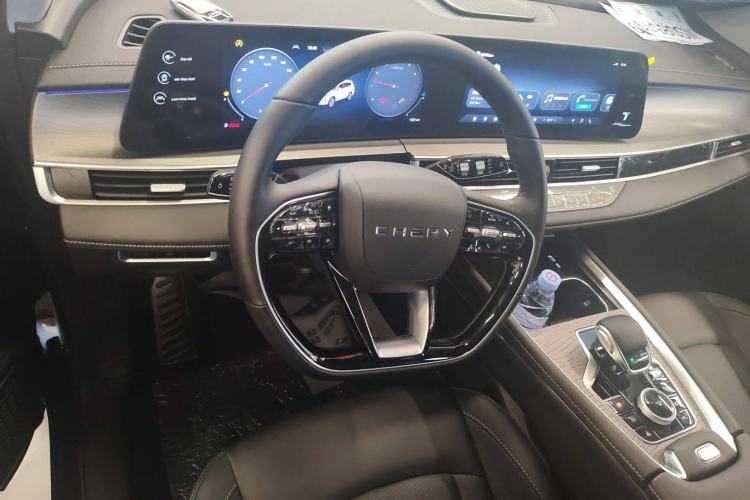 Used Chery Tiggo 8 PRO 2025 290T Two-Wheel-Drive Luxury Edition
