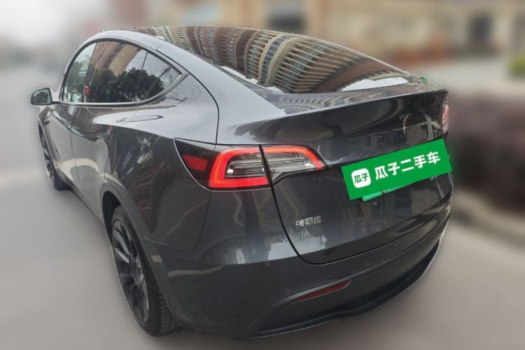 Used Tesla Model Y 2021 Long-Range All-Wheel-Drive Version