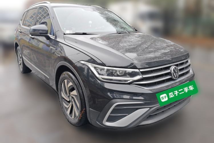 Used Volkswagen Tiguan L 2022 330TSI Automatic Two-Wheel Drive Smart Edition
