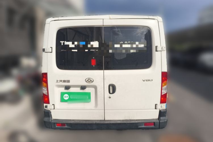 Used SAIC MAXUS Xintu V80 2019 2.5T Classic Model 6-Speed Manual – Aoyuntong Modified Version Short Wheelbase Ultra-Low Roof 5/6 Seats
