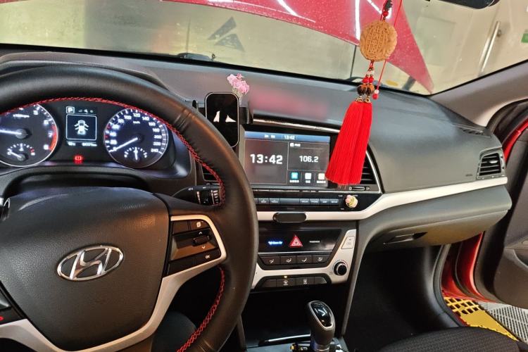 Used Hyundai Elantra (6th Generation / Lingdong) 2016 1.6L Automatic ZhiXuan – Elite Version