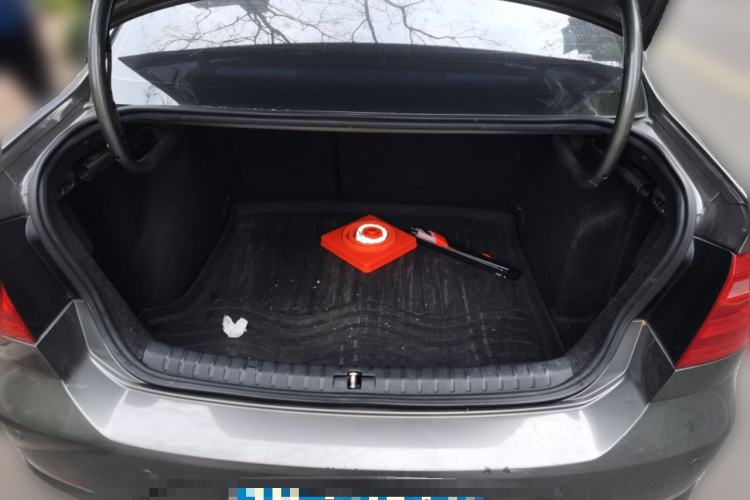 Used Volkswagen Bora 2014 1.6L Automatic Comfort Model Trunk