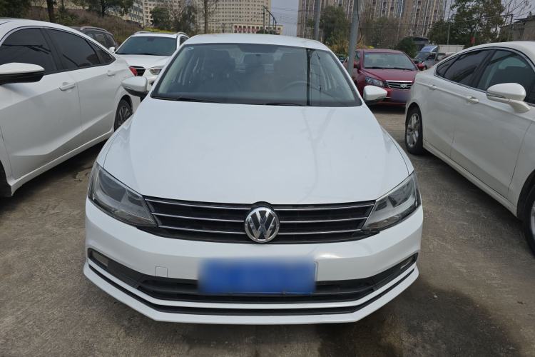 Used Volkswagen Sagitar 2018 1.6L Automatic Fashion Model
