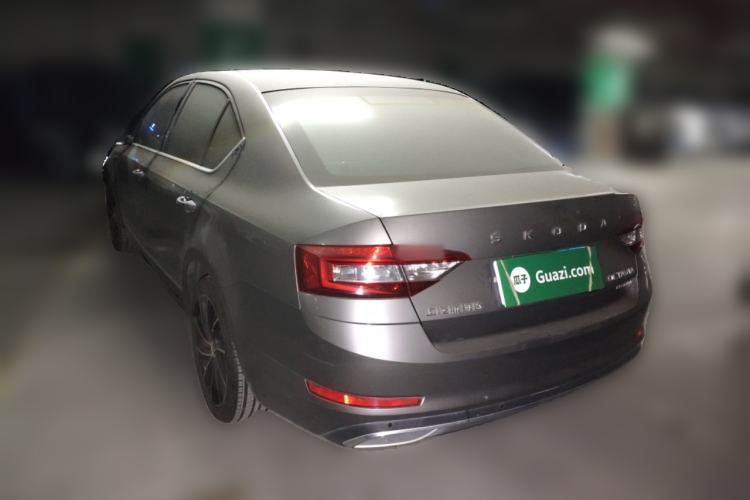 Used Skoda Octavia 2020 TSI280 DSG SmartDrive Luxury Edition