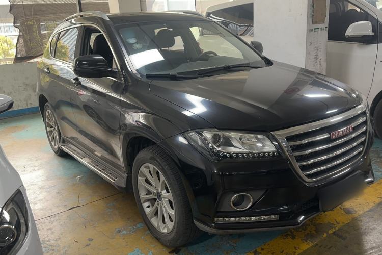 Used Haval H2 2017 Red-Label 1.5T Manual Two-Wheel Drive Luxury Model