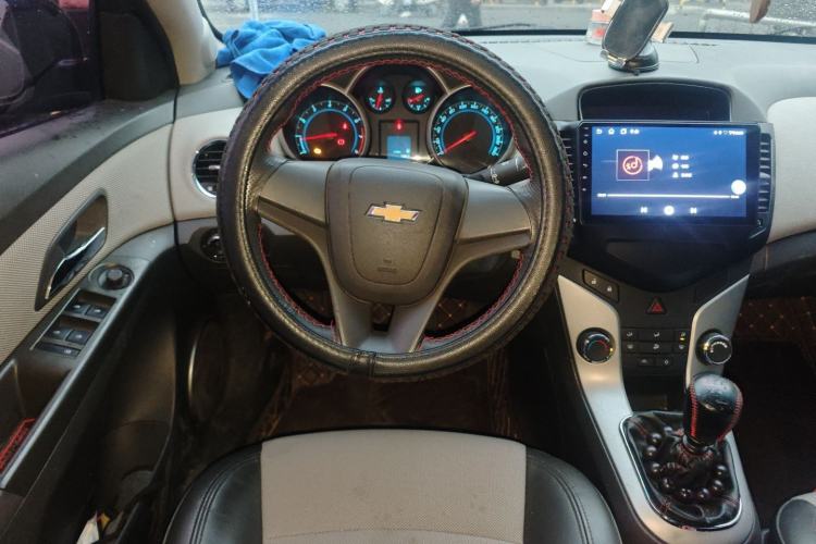 Used Chevrolet Cruze 2012 1.6L SE MT