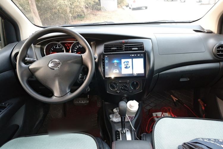 Used Nissan Livina 2015 1.6XE CVT Comfort Edition Interior 2