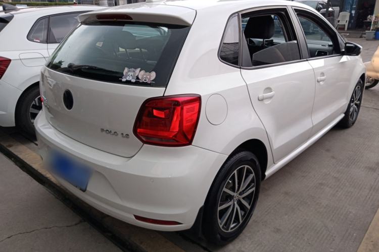 Used Volkswagen Polo 2014 1.6L Automatic Comfort Edition Rear Right 45 Deg