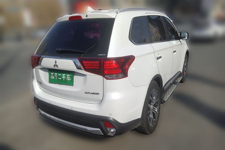 Used Mitsubishi Outlander 2018 2.4L 4x4 Elite Edition 5 Seats