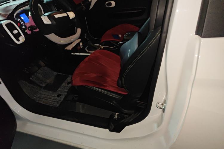 Used Roewe Clever 2021 302km Excellence Edition Left Rear Seat