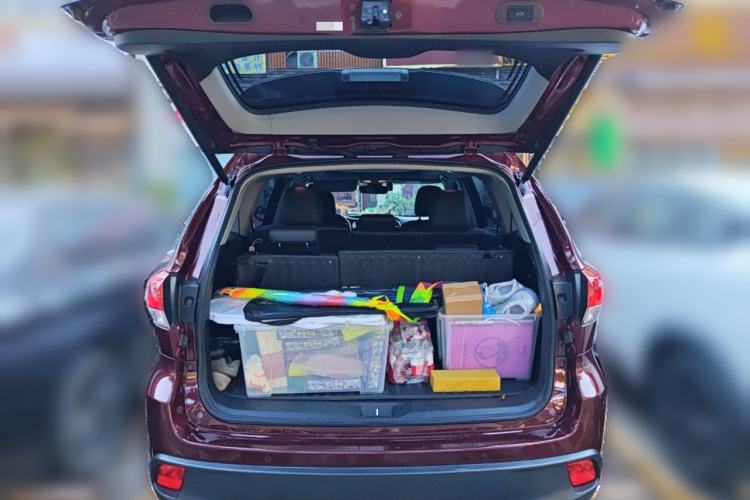 Used Toyota Highlander 2018 2.0T Four-Wheel Drive Luxury Version 7 Seats China VI Standard