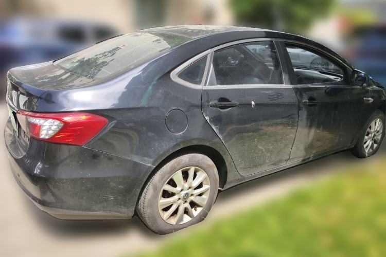 Used Luxgen 5 2013 1.8T Automatic Prestige Model

