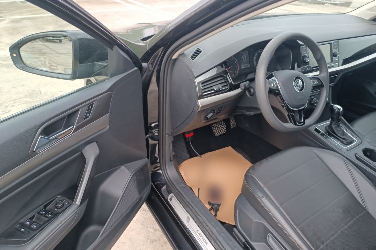 Used Volkswagen Lavida 2018 1.5L Automatic Comfort Edition China V Standard Driver Seat