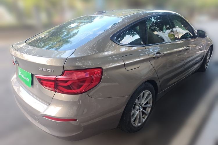 Used BMW 3 Series GT 2017 320i Sport Edition
