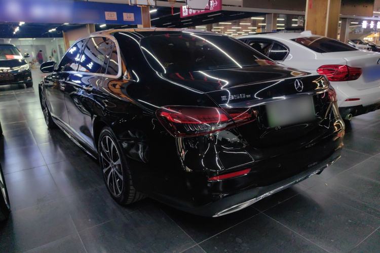 Used Mercedes-Benz E-Class New Energy 2023 E 350 e L Plug-in Hybrid Sports Sedan Rear Left 45 Deg