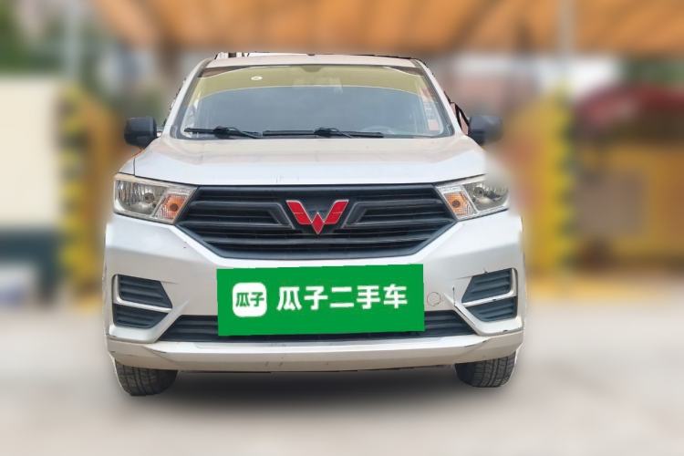 Used Wuling Hongguang 2019 1.5L S Basic Window-Sealed Vehicle China VI LAR Front