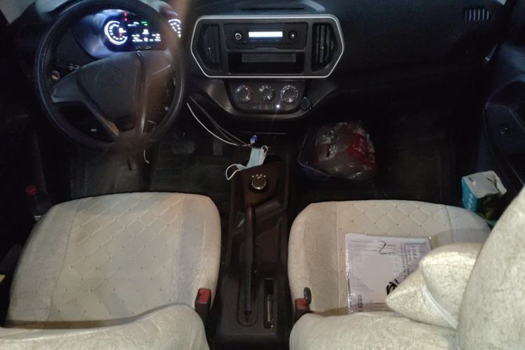 Used CHANGAN KAICHENG Ruixing EM60 2025 Passenger Version Comfort Edition 6 Seats 300 km Range Side-Hinged Doors Center Console