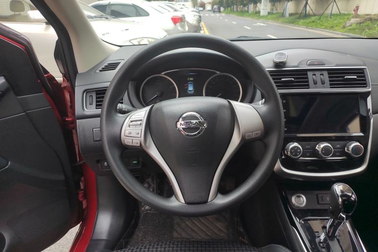 Used Nissan Tiida 2019 1.6L CVT Smart Enjoyment Version China VI Standard
