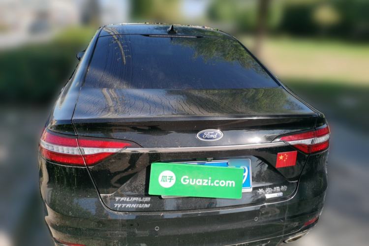 Used Ford Taurus 2019 EcoBoost 245 Premium Edition Rear