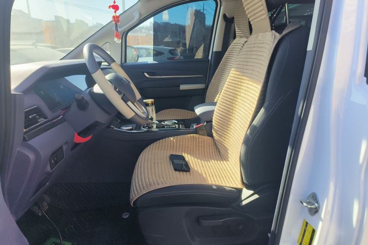 Used BAW Ruisheng Ace M7 2025 2.0L Automatic Long Wheelbase Luxury Version 7 Seats