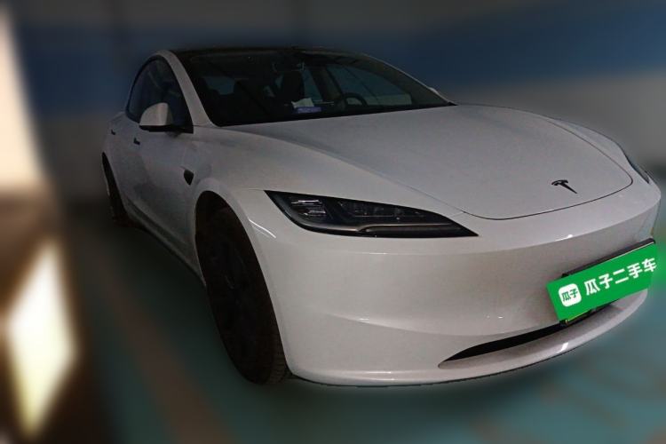 Used Tesla Model 3 2025 Rear-Wheel-Drive Version
