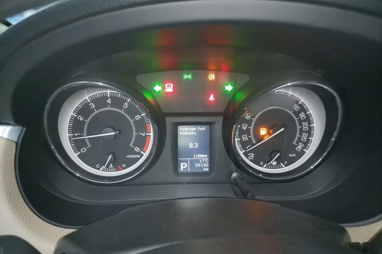 Used Suzuki Kizashi 2011 2.4L Two-Wheel Drive CVT Standard Edition