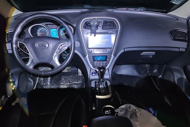 Used GAC Trumpchi GS5 2014 2.0L Automatic Two-Wheel Drive Deluxe Edition