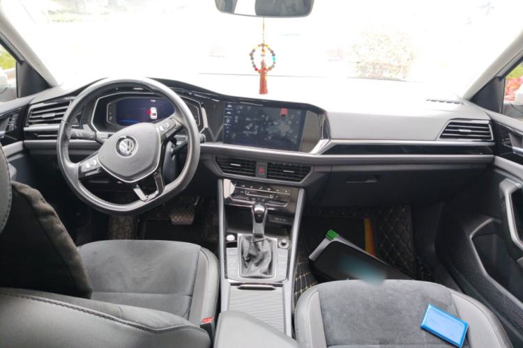 Used Volkswagen Sagitar 2021 280TSI DSG Excellence Edition Center Console