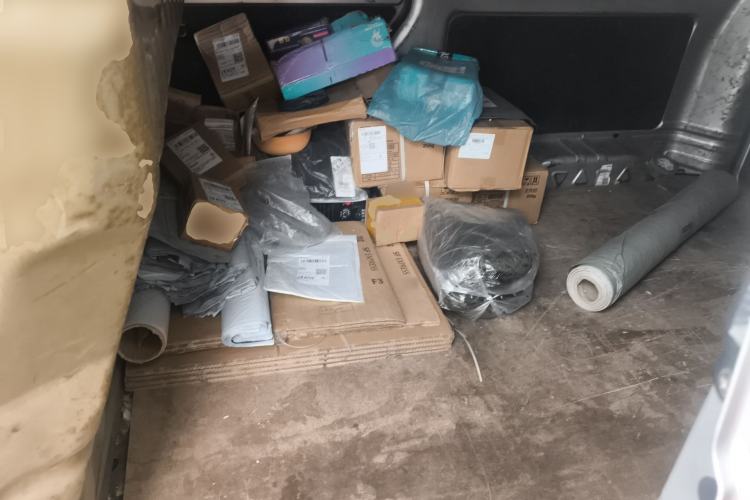 Used Jinbei Hiace X30 2021 1.5L Standard Version Air-Conditioner-Free Van China VI Emission Standard SWC15M Left Rear Seat