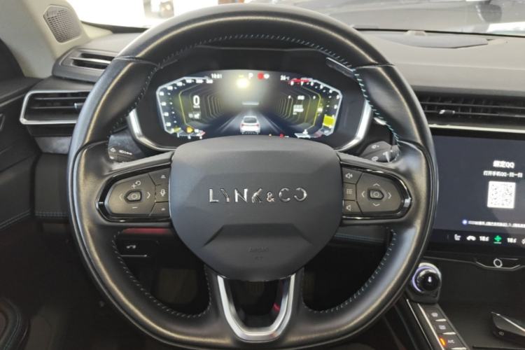 Used Lynk & Co 05 2022 2.0T Two-Wheel Drive Shine Halo
