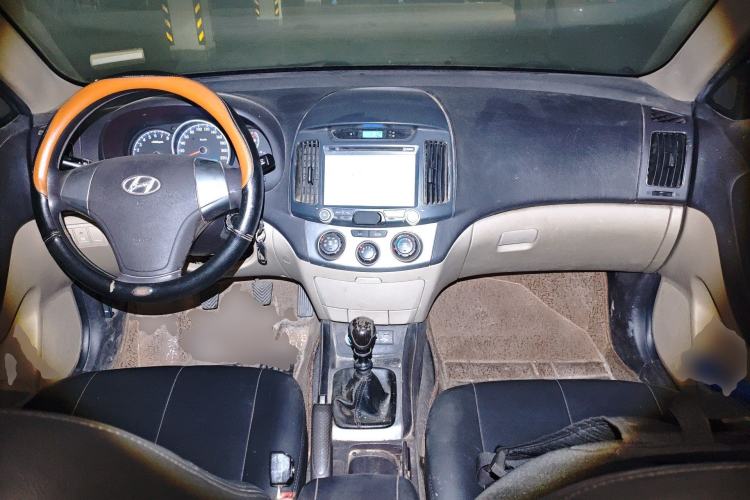 Used Hyundai Celesta 2011 1.6L Manual Luxury Model
