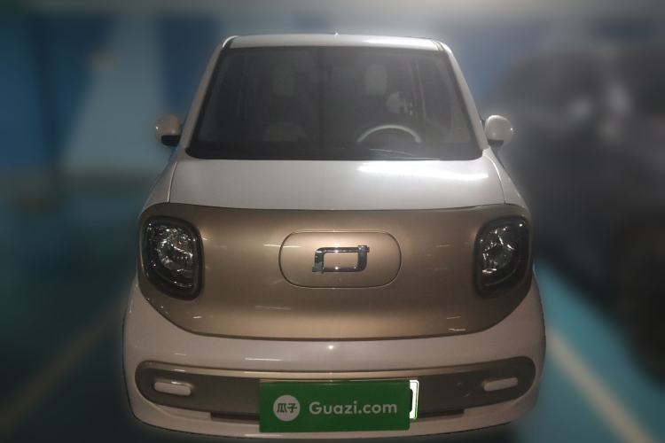 Used Bestune Pony 2024 122km range cute pony Front