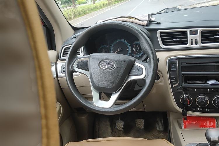Used FAW Junpai D60 2016 1.5L Manual Luxury Version