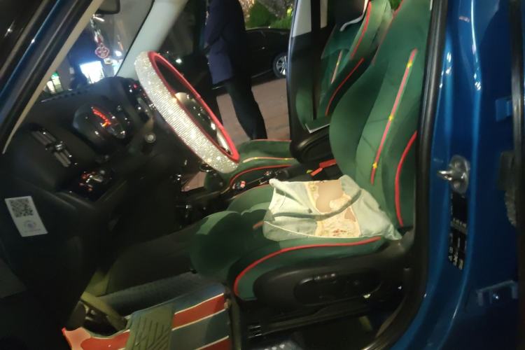 Used MINI Countryman 2017 1.5T COOPER ALL4 Left Front Seat