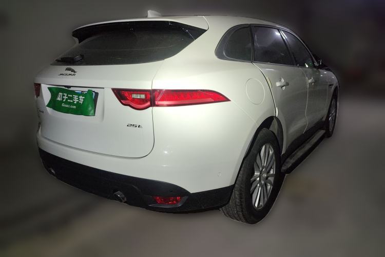 Used Jaguar F-PACE 2016 2.0T Two-Wheel Drive Urban Luxury Edition