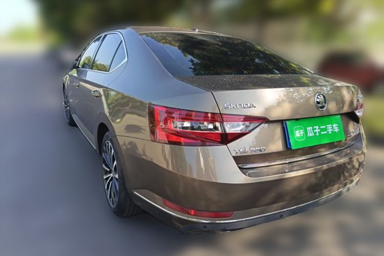 Used Skoda Superb 2016 TSI330 DSG Smart Drive Edition
