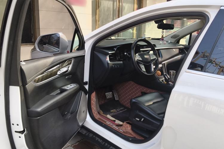 Used Cadillac XT5 2018 25T Luxury Model