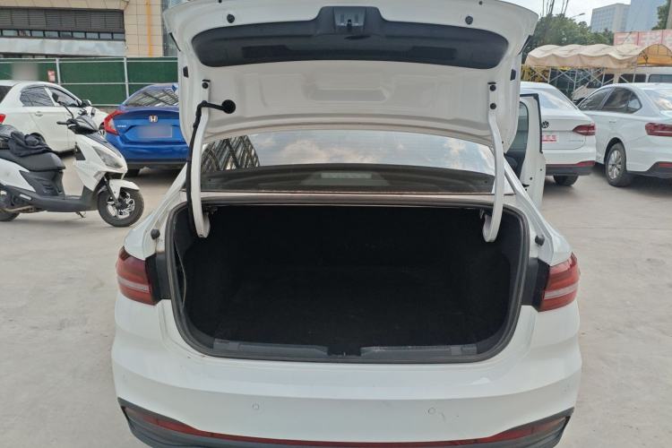 Used Volkswagen Lavida 2023 Revised 1.5L Automatic DeYi Edition
