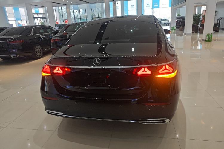 Used Mercedes-Benz E-Class 2025 E 300 L Luxury Model