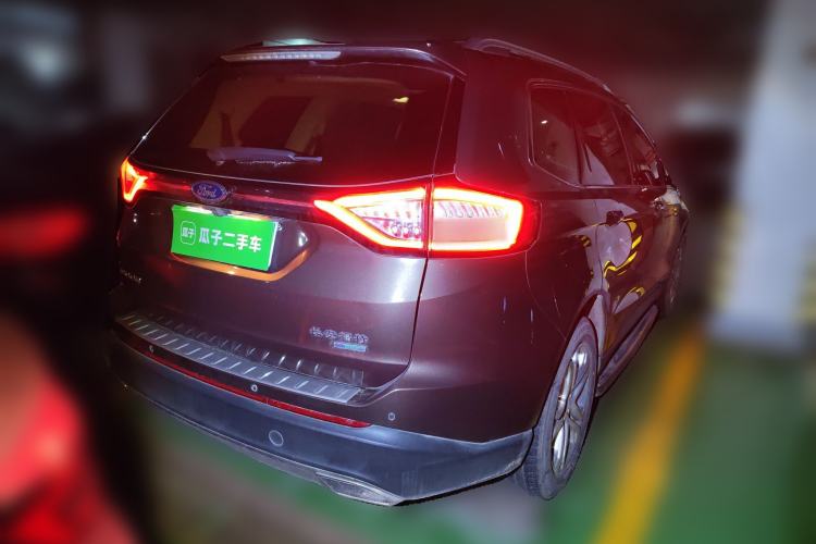 Used Ford Edge 2016 EcoBoost 245 Two-Wheel-Drive Titanium 7-Seater
