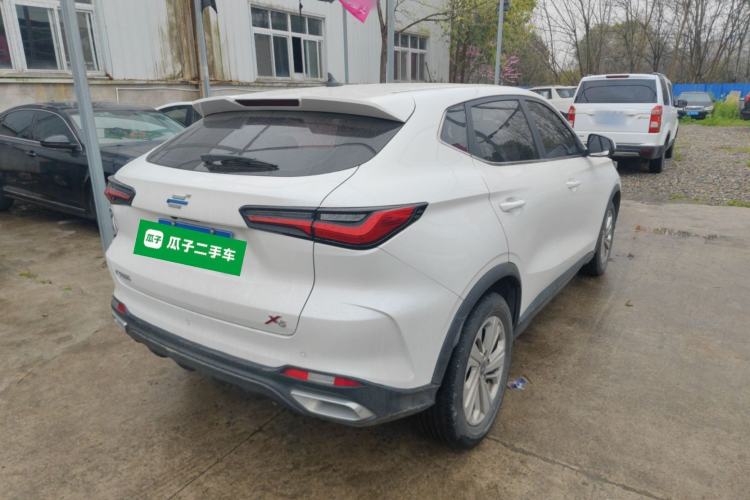 Used CHANGAN OSHAN X5 2021 1.6L CVT Luxury Model
