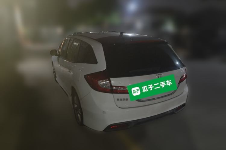 Used Honda Jade 2013 1.8L automatic Comfort version 5 seats
