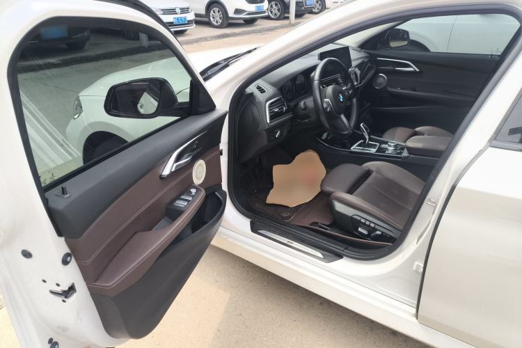 Used BMW 1 Series 2021 Revised 120i M Sport Night Edition Driver Seat