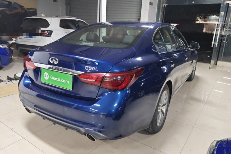 Used Infiniti Q50L 2018 2.0T Comfort Edition China VI Standard Rear Right 45 Deg