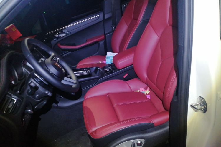 Used Porsche Macan 2024 Macan 2.0T