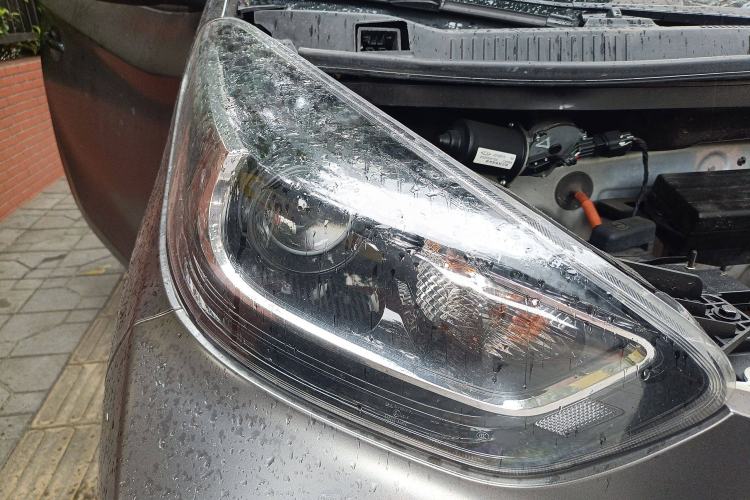 Used Chery Little Ant 2022 Revised Version Sweet Pink Edition Half-Sugar Version Lithium Iron Phosphate 30.7 kWh 30 kW 301 km Right Front Headlight