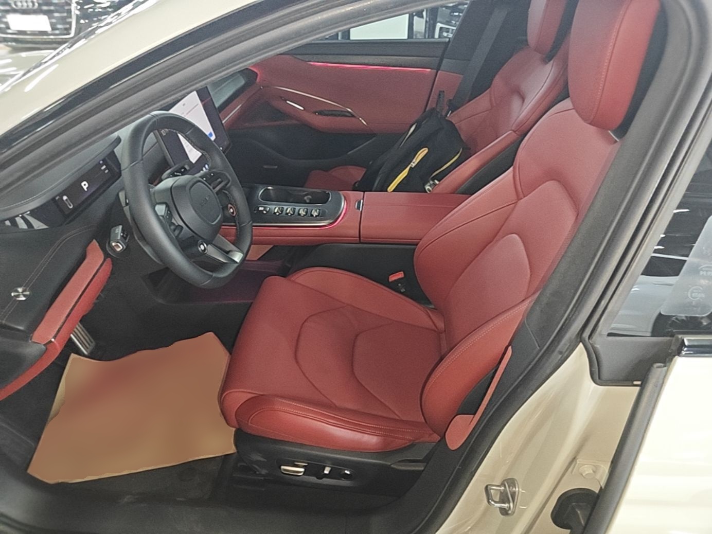 Xiaomi Auto SU7 2024 Four-Wheel Drive Ultra-Long Range Advanced Intelligent Driving Max Edition — снимка 17