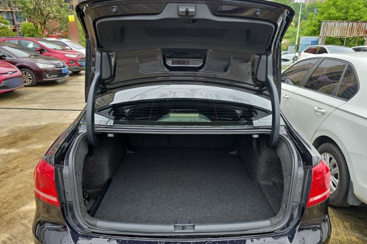 Used Volkswagen Passat 2014 1.8TSI DSG Prestige Edition Trunk