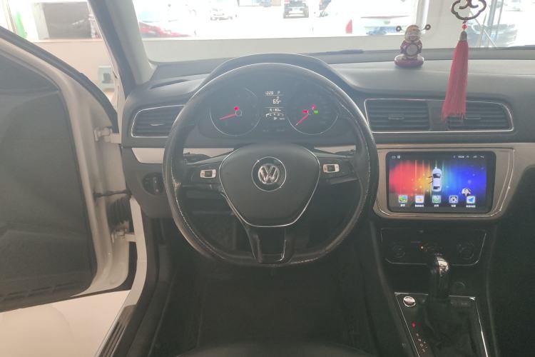 Used Volkswagen Gran Lavida 2017 230TSI DSG Comfort Edition
